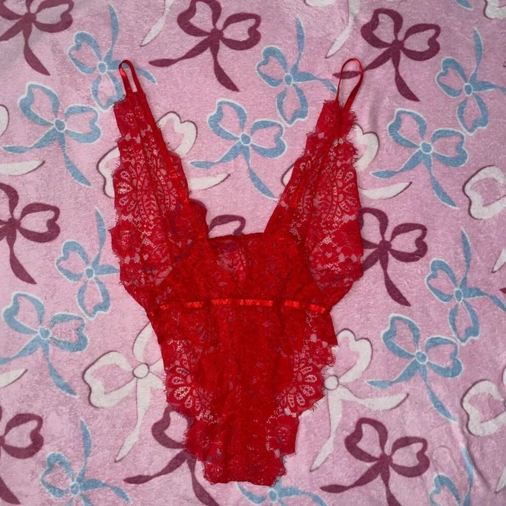 Plus Size 1XL Red Floral Lace Sheer Lingerie Bodysuit Teddy One Piece